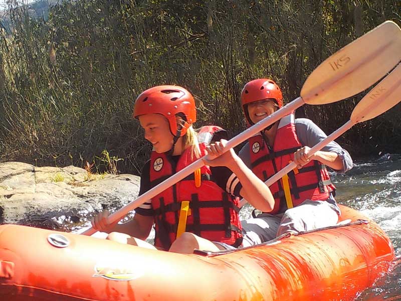 Watervallen en rivierpret